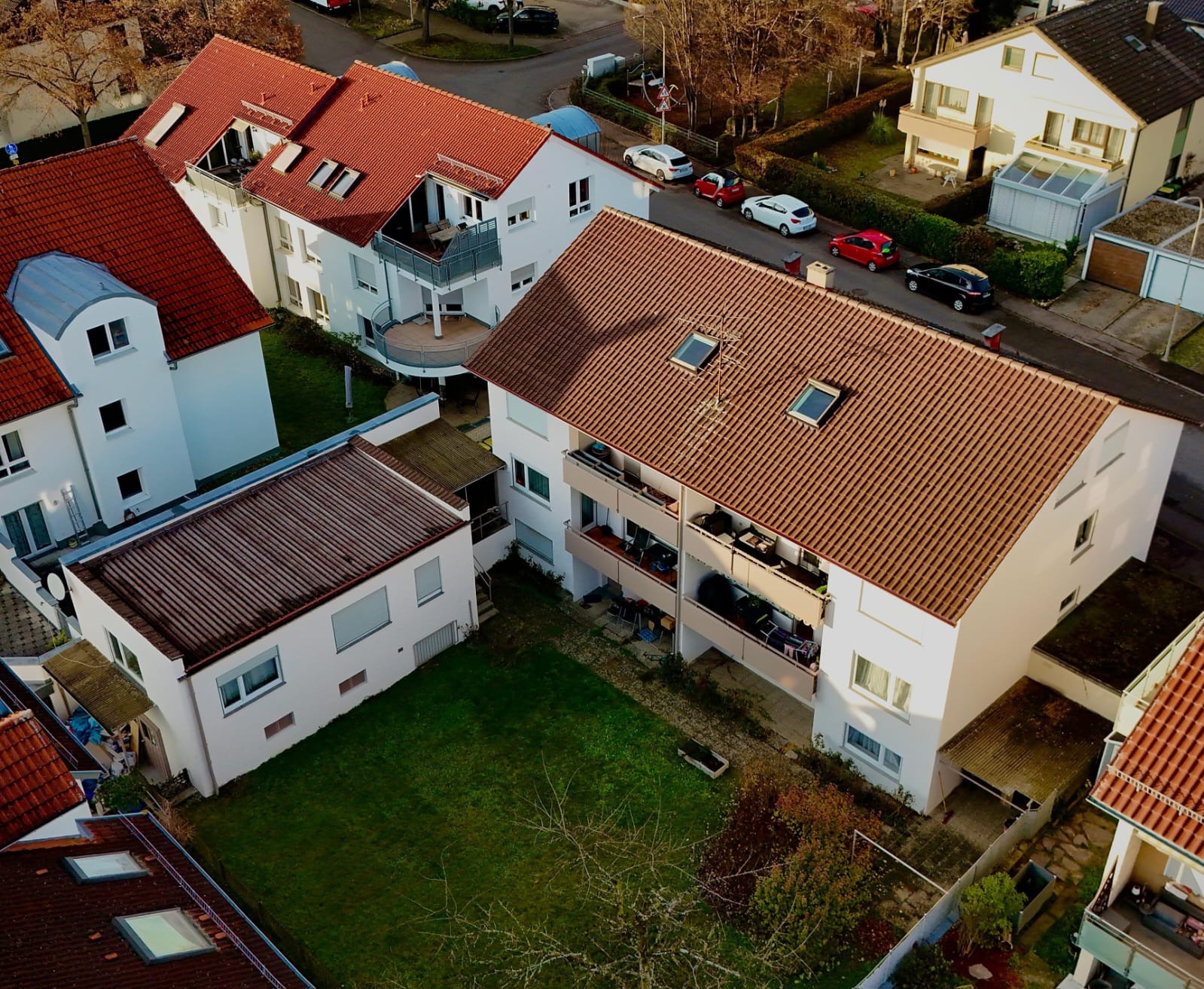 e3076c94-20c8-4a1f-a731-b6180058dca4 2